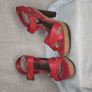 Sofia by Sofia Vergara Slingback Heels (Sz 9)